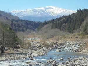 福島に設置（安達太良山）